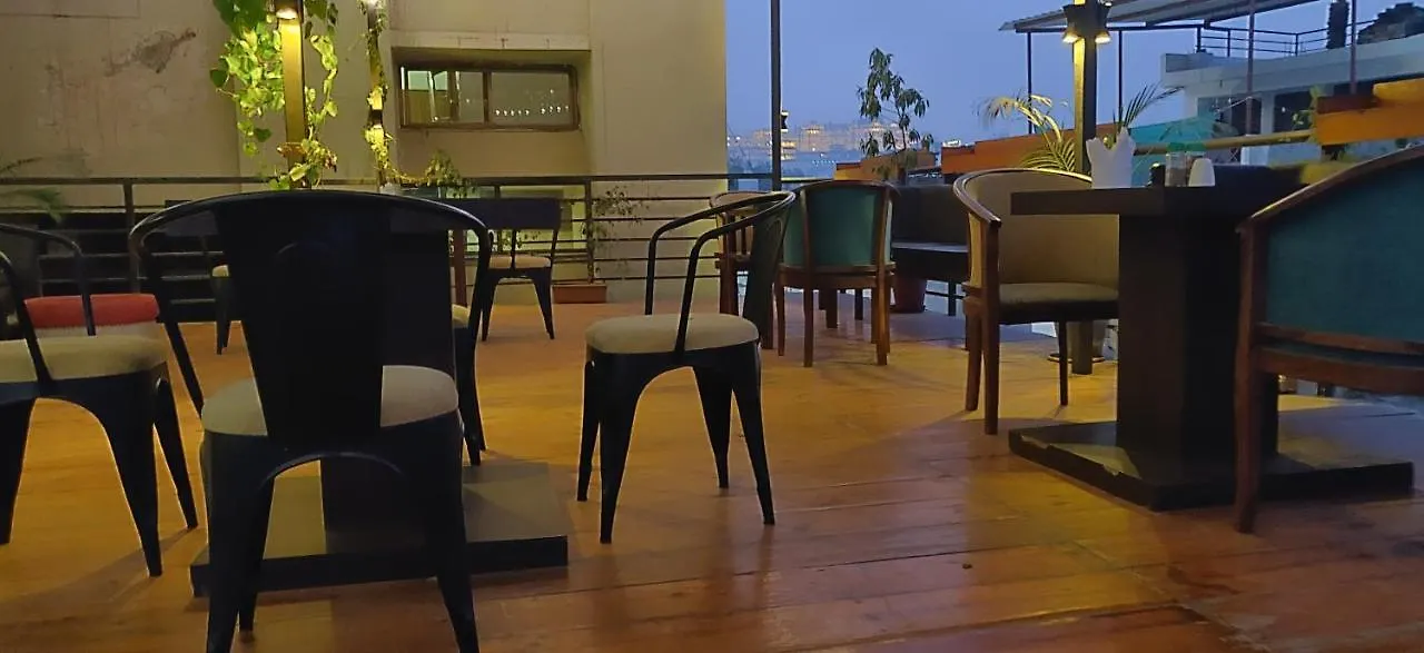***  Hotel Vip Udaipur India